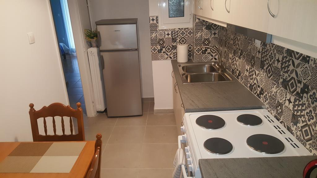 Comfortable Apt , 5 Min Walk To Acropolis Athens Exterior photo